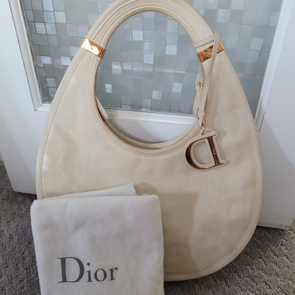 Christian Dior vintage round